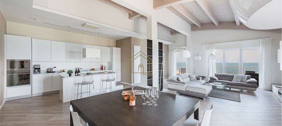 Gebäude in Desenzano del Garda, Italy 1900m², Nr. 7002 12