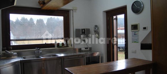 Вилла с 8 спальнями в Пескассероли, Италия № 61026 12