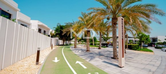 4 bedrooms Villa in Yas Island, UAE No. 40770 12