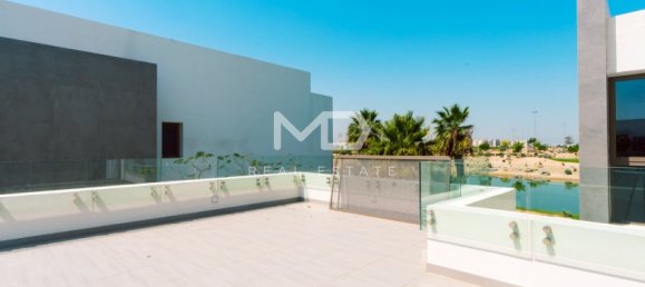 4 bedrooms Villa in Yas Island, UAE No. 40770 9