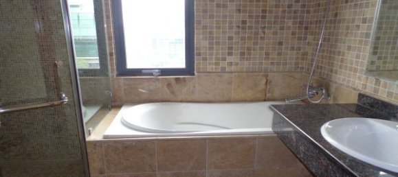 2 bedrooms Apartment in Hoan Kiem, Vietnam No. 6823 9