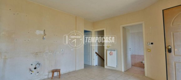 1 bedroom Apartment in Osimo, Italy No. 64492 9