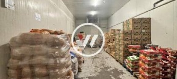 1195m² Commercial property in Aulnay-sous-Bois, France No. 313423 6