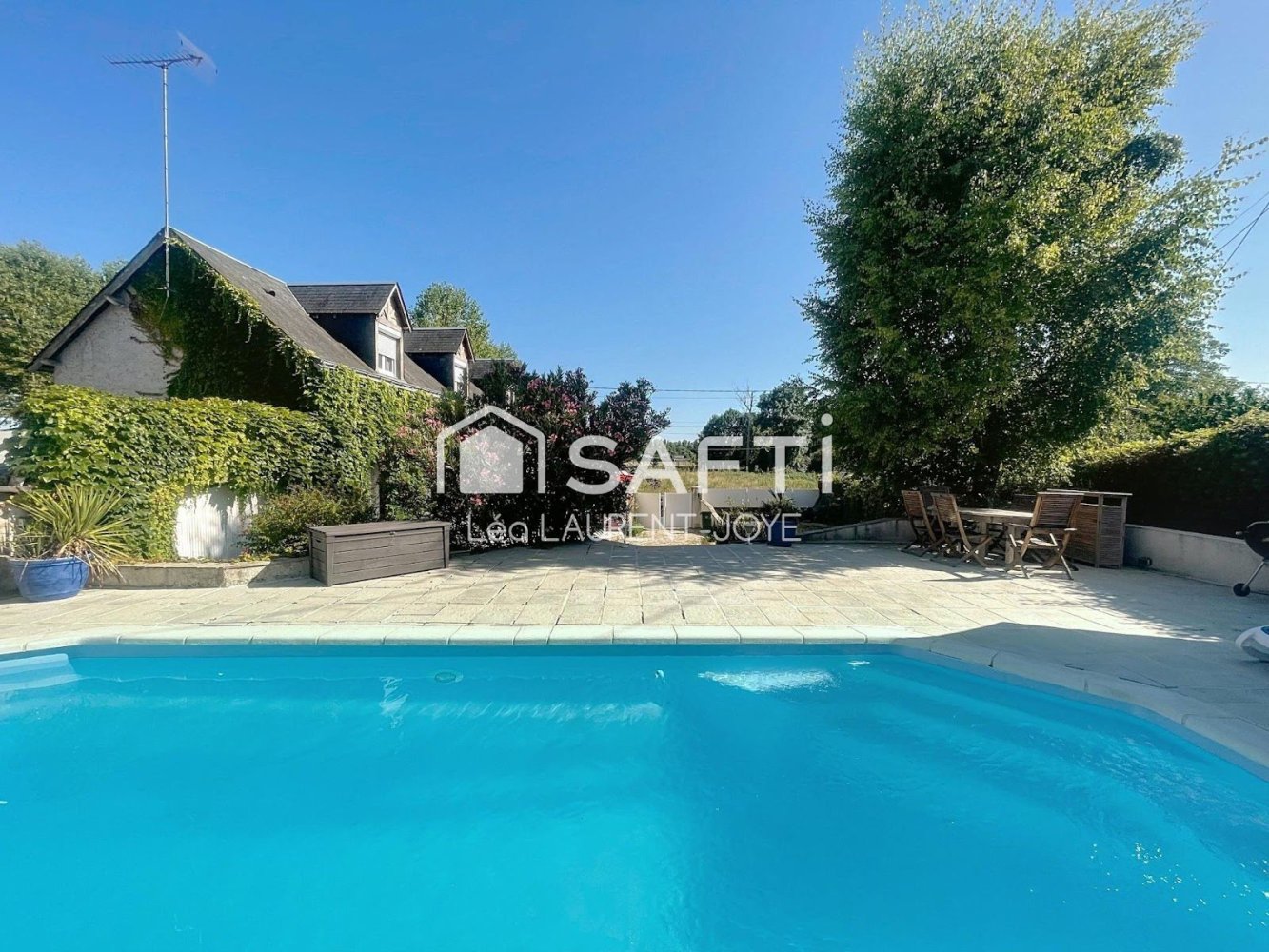 4 bedrooms House in Fondettes, France No. 66600