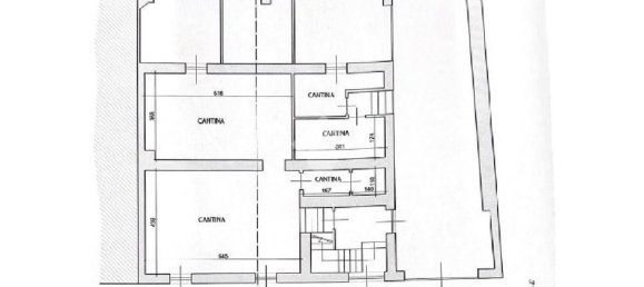400m² Building in Chivasso, Italy No. 72924 3