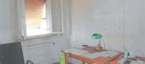 5 rooms Apartment in Osimo, Italy No. 173611 8