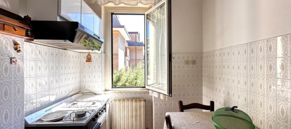 4 rooms Apartment in Viterbo, Italy No. 300909 13