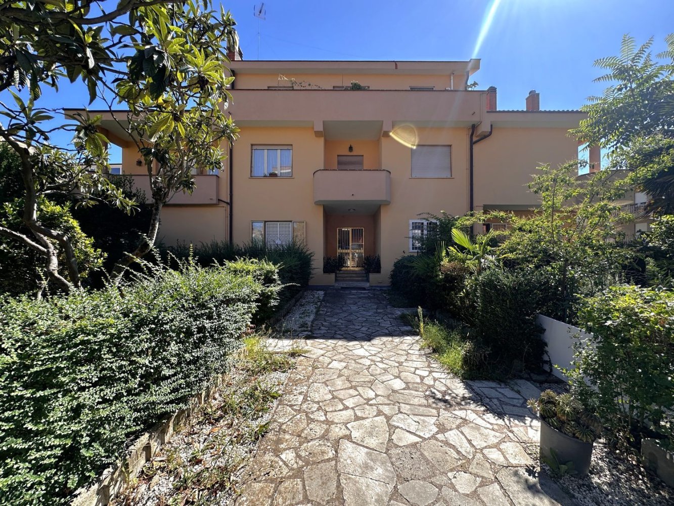 4 rooms Apartment in Viterbo, Italy No. 300909