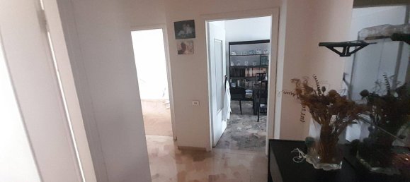 1 bedroom Apartment in Milan, Italy No. 337631 8