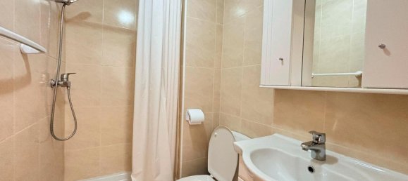 Apartamento de 2 dormitorios en Torrevieja, Spain No. 17724 9