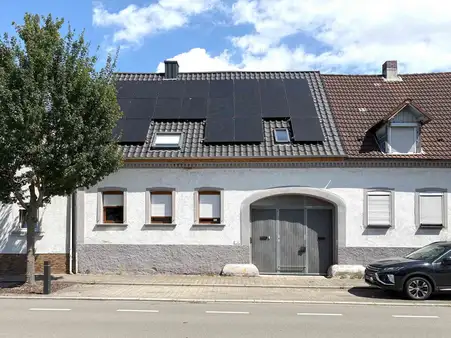 4 Schlafzimmer Haus in Karlsruhe, Germany, Nr. 282188