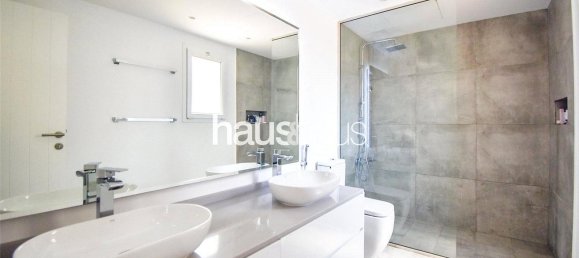 Вилла с 3 спальнями в The Lakes, ОАЭ № 99919 7