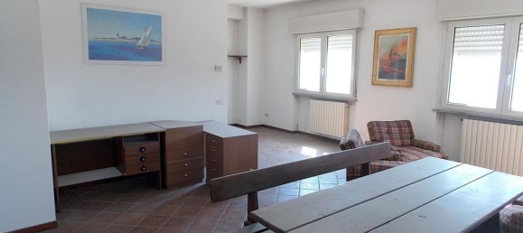 Коммерческая недвижимость с 5 комнатами в Бьяссоно, Италия № 126450 7