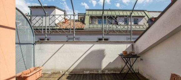 3 bedrooms Penthouse in Milan, Italy No. 296853 2