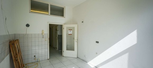 Edificio de 16 habitaciónes en Schwabisch Hall, Germany No. 267935 8