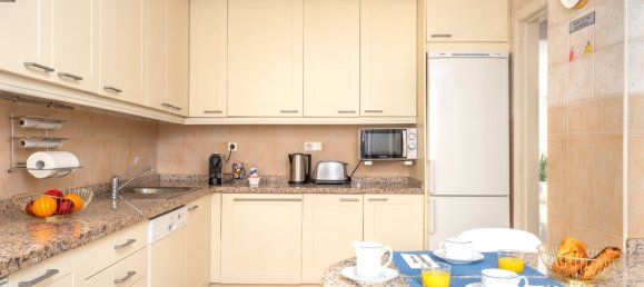 3 bedrooms Apartment in Marbella, Spain No. 147398 4