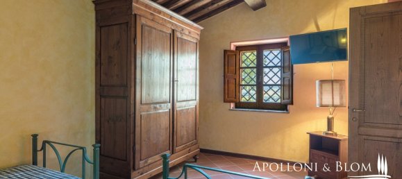 8 rooms Villa in San Casciano dei Bagni, Italy No. 54120 34