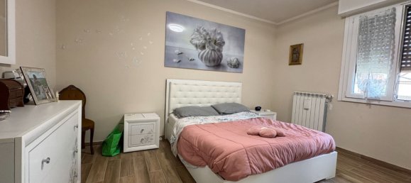 3 bedrooms Apartment in Pomezia, Italy No. 321627 3