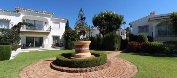 Квартира с 2 спальнями в Эстепона, Испания № 276649 20