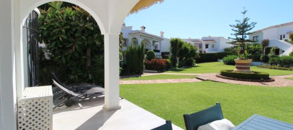 Квартира с 2 спальнями в Эстепона, Испания № 276649 3