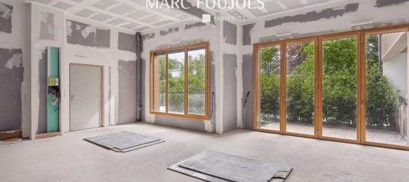 Коммерческая недвижимость с 3 комнатами в Монтрёй, Франция № 161572 10