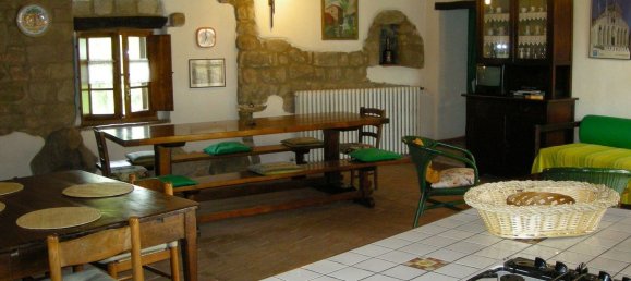 13-salle Appartement à Roccastrada, Italy No. 56065 8