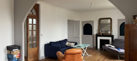 Здание с 5 спальнями в Труа, Франция № 43435 6