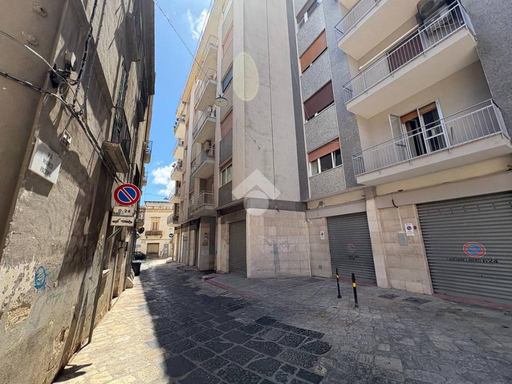 Apartamento T3 em Brindisi, Italy N.º 272052