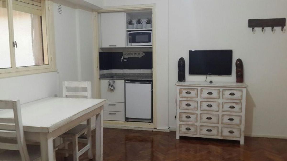 Studio in Buenos Aires, Argentina No. 102376