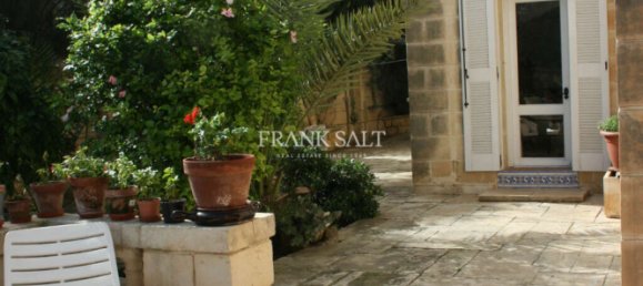 Villa de 6 dormitorios en Kappara, Malta No. 3129 13