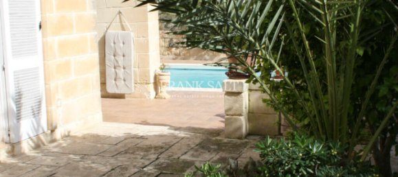 Villa de 6 dormitorios en Kappara, Malta No. 3129 15