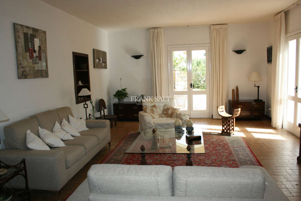 Villa de 6 dormitorios en Kappara, Malta No. 3129