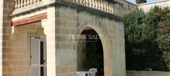 Villa de 6 dormitorios en Kappara, Malta No. 3129 4