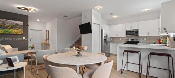 3 bedrooms Duplex for sale in Miami, Miami-Dade, Florida, USA № 614740 20