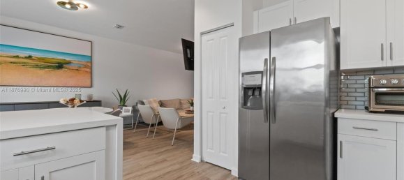 3 bedrooms Duplex for sale in Miami, Miami-Dade, Florida, USA № 614740 16