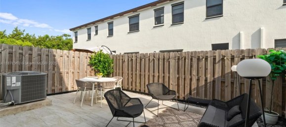 3 bedrooms Duplex for sale in Miami, Miami-Dade, Florida, USA № 614740 15