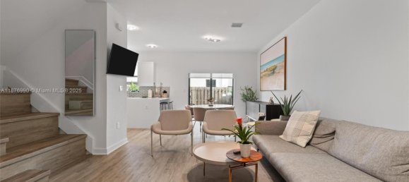 3 bedrooms Duplex for sale in Miami, Miami-Dade, Florida, USA № 614740 25