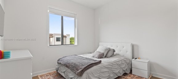 3 bedrooms Duplex for sale in Miami, Miami-Dade, Florida, USA № 614740 3