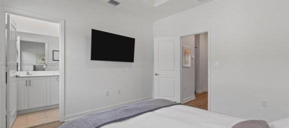 3 bedrooms Duplex for sale in Miami, Miami-Dade, Florida, USA № 614740 9