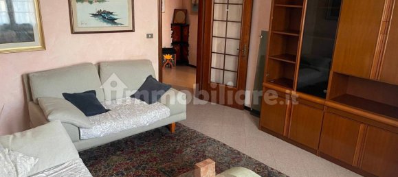 3 bedrooms Villa in Camponogara, Italy No. 195462 2