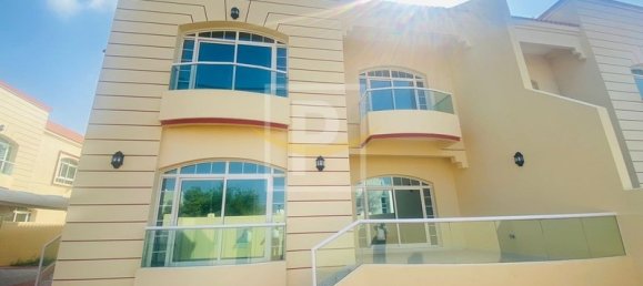 5 Schlafzimmer Villa in Umm Suqeim, UAE, Nr. 6399 15