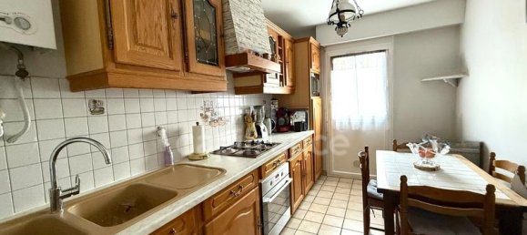3 bedrooms Apartment in Eaubonne, France No. 289484 4