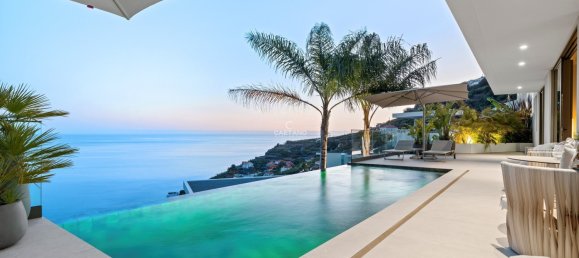 3 bedrooms Villa in Calheta, Portugal No. 197390 13