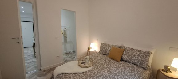 2 rooms Apartment in Rome, Italy No. 16929 7