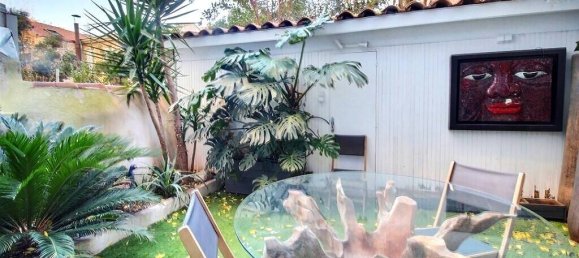 90m² Commercial property in Marseille, France No. 309716 5