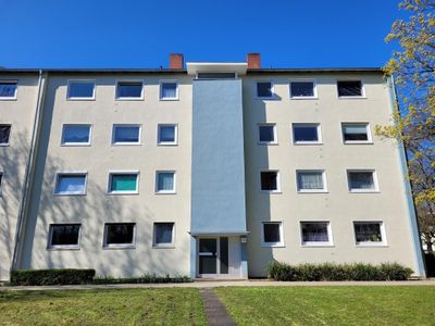 4 rooms Apartment in Bonn, Germany No. 114996