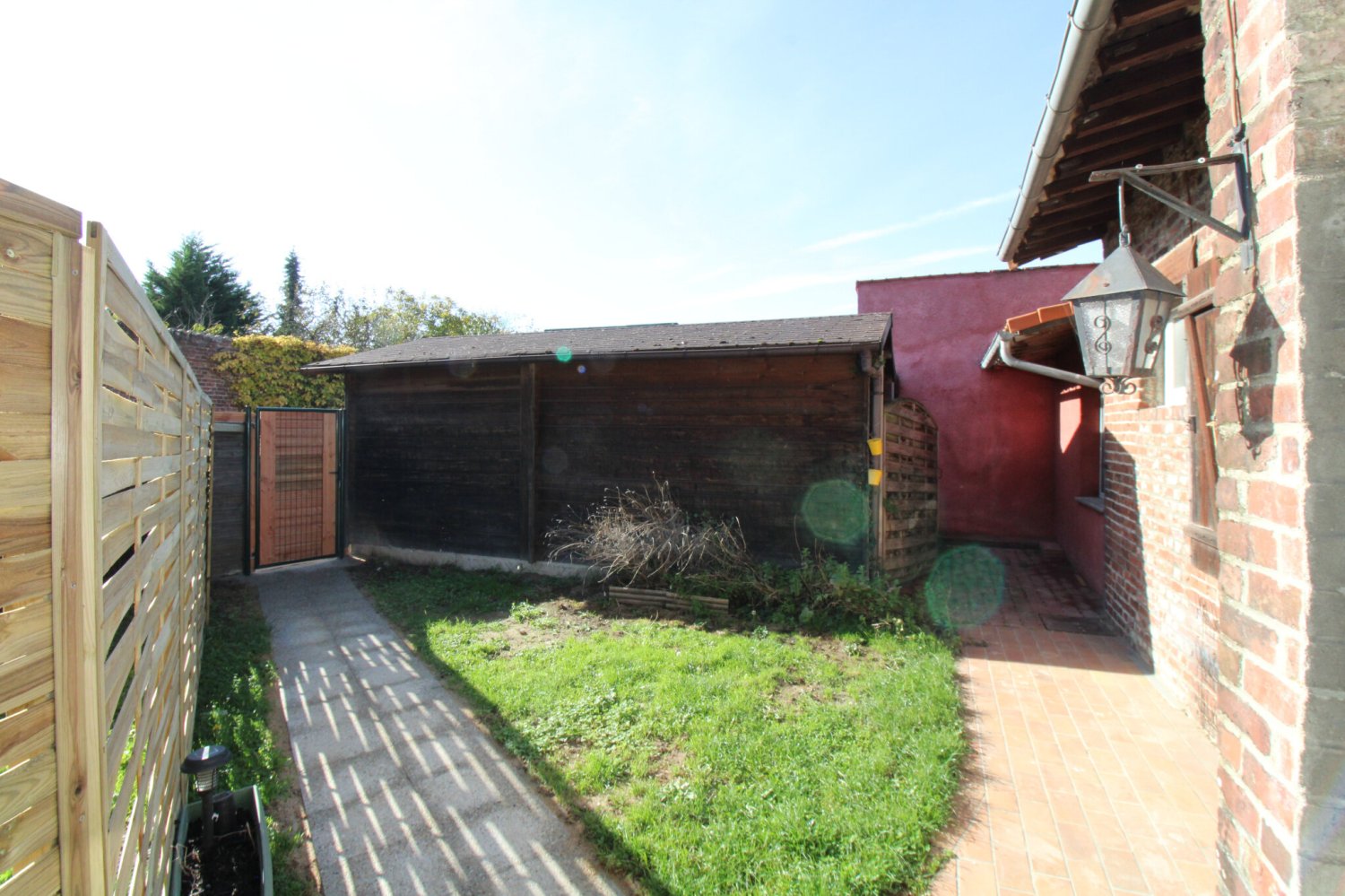 10-Zimmer Gebäude in Wattignies, France, Nr. 76738