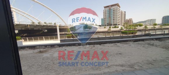 Tienda en Al Raha Beach, UAE 233.2 m² No. 55100 7