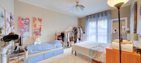 4 bedrooms Apartment in Turin, Italy No. 318609 14