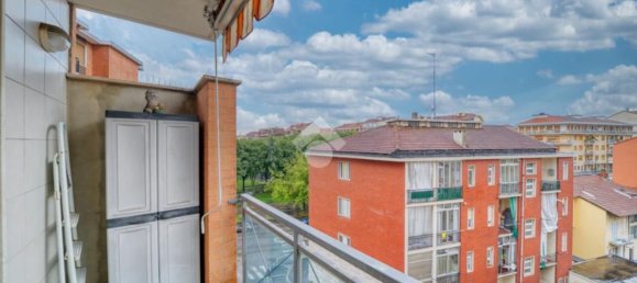 4 bedrooms Apartment in Turin, Italy No. 318609 15